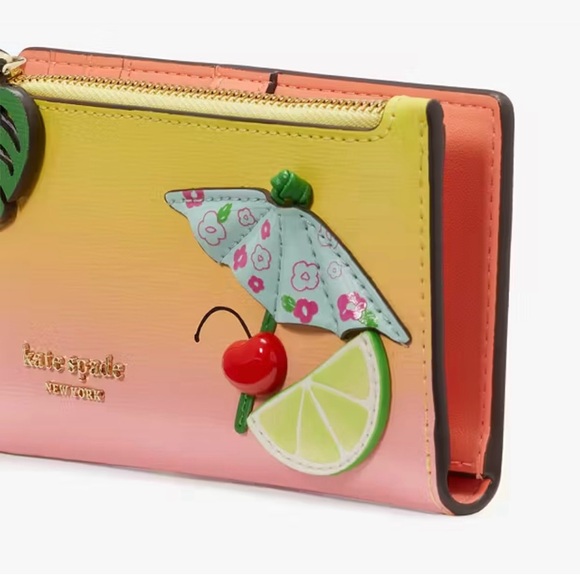 #66 - Kate Spade - Playa Ombre Small Slim Bifold Wallet! - Picture 4 of 9